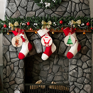 Wooden Christmas Ornaments detail b